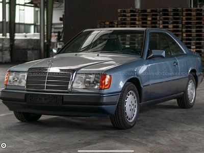 Gebraucht Mercedes 300 179 PS (131 kW) 1989 Blau