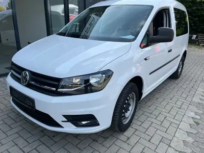 Gebraucht VW Caddy 75 PS (55 kW) 2018 Weiß Van / Kleinbus