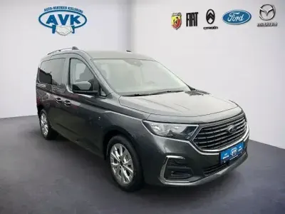 Neu Ford Tourneo Connect Titanium 122 PS (89 kW) 2025 Grau Van / Kleinbus