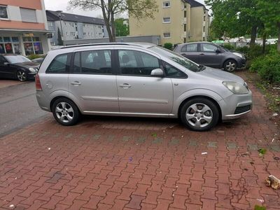 gebraucht Opel Zafira 