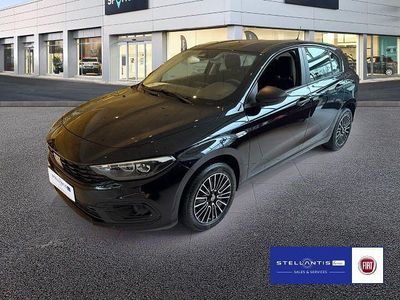 Usado Fiat Tipo Tech 131 HP (96 kW) 2023 Preto Sedan