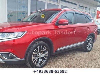 Gebraucht Mitsubishi Outlander Top 150 PS (110 kW) 2016 Rot SUV