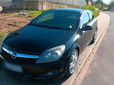 Opel Astra GTC