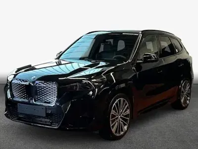 Neu BMW iX1 M Sport 230 kW (313 PS) 2026 Silber SUV