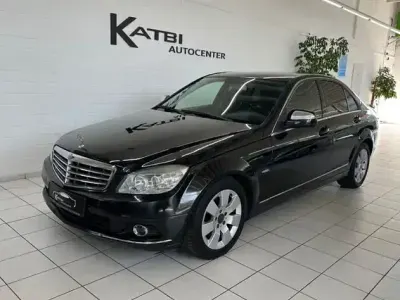 Gebraucht Mercedes C200 Elegance 136 PS (100 kW) 2007 Schwarz Limousine