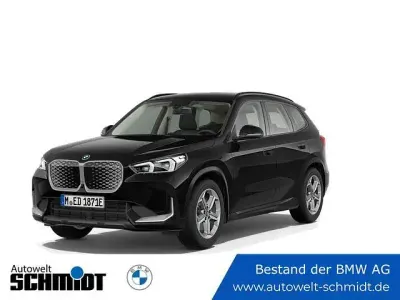 Gebraucht BMW iX1 Shadowline 230 kW (313 PS) 2025 Schwarz uni SUV