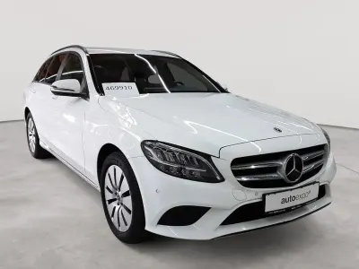 Gebraucht Mercedes C220 194 PS (142 kW) 2021 Polarweiß Kombi