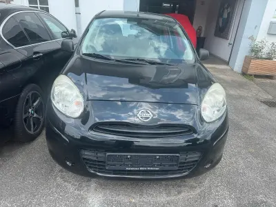 Gebraucht Nissan Micra 98 PS (72 kW) 2011 Schwarz Kleinwagen