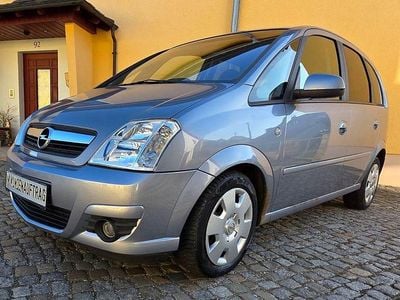 Usata Opel Meriva Edition 90 CV (66 kW) 2007 Argento Monovolume