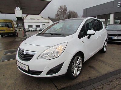Gebraucht Opel Meriva 140 PS (102 kW) 2012 Weiß Van / Kleinbus