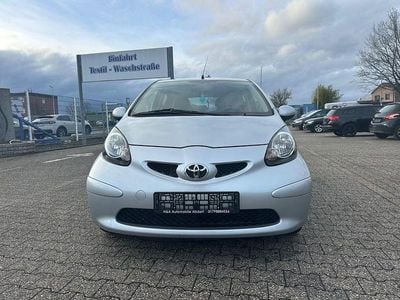 Silber Gebraucht 2008 Toyota Aygo Basis Kleinwagen | 3.999 € (Etwas zu teuer)