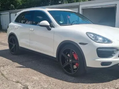 Gebraucht Porsche Cayenne Turbo 500 PS (367 kW) 2010 Weiß SUV