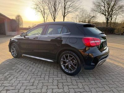 Mercedes GLA250