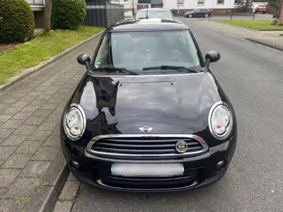 Gebraucht Mini Cooper 75 PS (55 kW) 2013 Schwarz Kleinwagen