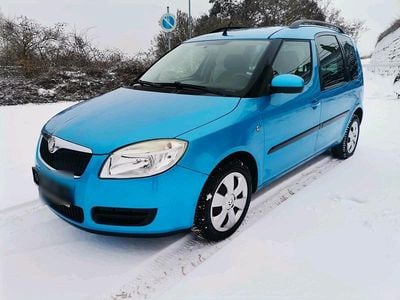 Blau Gebraucht 2008 Skoda Roomster Van / Kleinbus | 4.990 € (Teuer)
