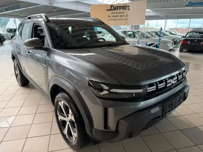 Gebraucht Dacia Duster 131 PS (96 kW) 2025 Grau SUV