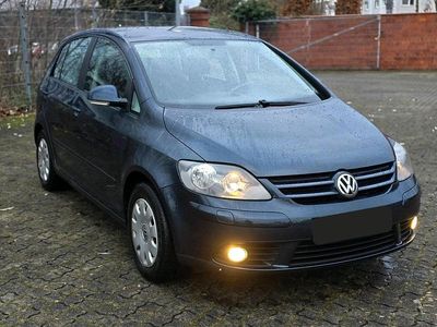 Blau Gebraucht 2007 VW Golf Plus Cross Van / Kleinbus | 3.490 € (Etwas zu teuer)