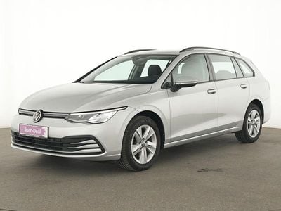 Second-hand VW Golf VIII Life 116 CP (85 kW) 2023 Argintiu Break