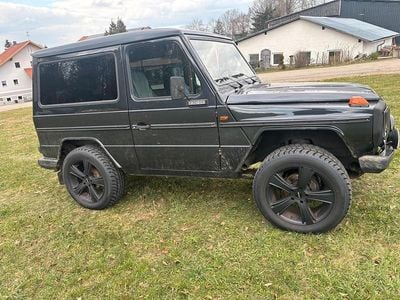 Second-hand Mercedes G230 125 CP (91 kW) 1987 Negru SUV