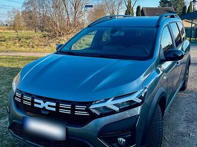 Gebraucht Dacia Jogger Extreme 140 PS (102 kW) 2023 Grau Van / Kleinbus