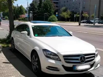 Gebraucht Mercedes CLS350 265 PS (194 kW) 2014 Weiß Kombi