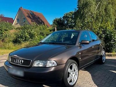 Gebraucht Audi A4 101 PS (74 kW) 1997 Braun Limousine