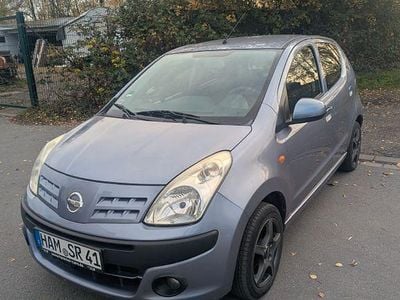 Nissan Pixo