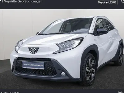 Gebraucht Toyota Aygo 72 PS (52 kW) 2022 Weiß Kleinwagen