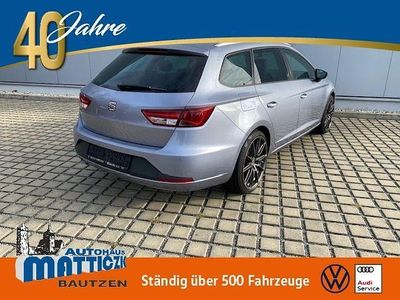 Silber Gebraucht 2016 Seat Leon ST FR Kombi | 16.489 €