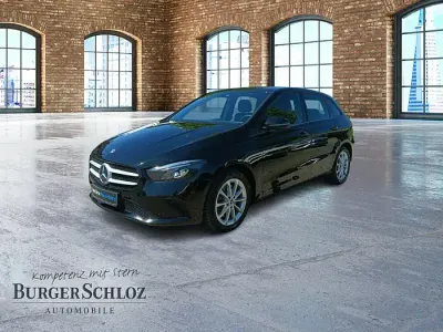 Gebraucht Mercedes B250e 218 PS (160 kW) 2022 Unilack nachtschwarz Van / Kleinbus
