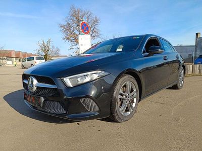 Gebraucht Mercedes A180 136 PS (100 kW) 2019 Schwarz Limousine