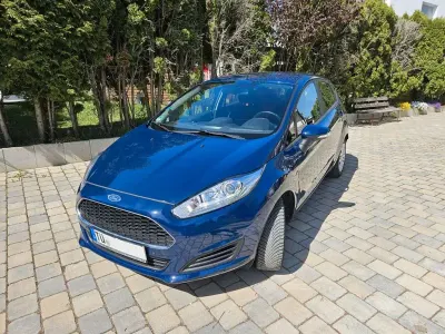 Second-hand Ford Fiesta Trend 101 CP (74 kW) 2017 Albastru Hatchback