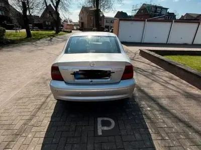 Gebraucht Opel Vectra 101 PS (74 kW) 2000 Silber Limousine