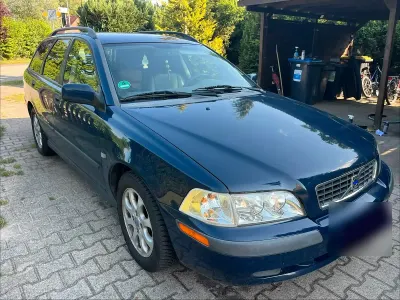 Gebraucht Volvo V40 109 PS (80 kW) 2003 Blau Kombi