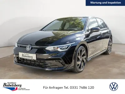 Gebraucht VW Golf VIII R-line 150 PS (110 kW) 2022 Schwarz Limousine