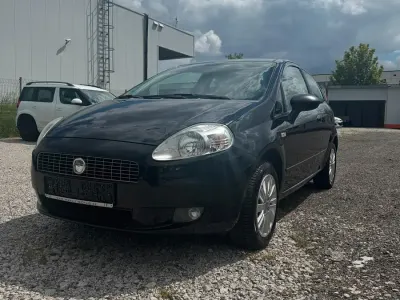 Gebraucht Fiat Grande Punto 77 PS (56 kW) 2007 Schwarz Kleinwagen