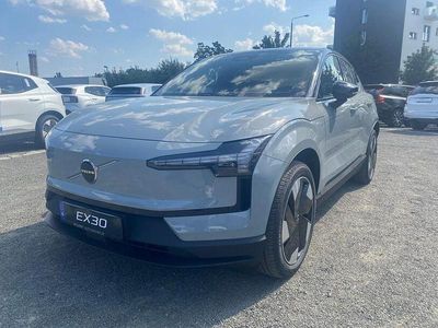 Grau Gebraucht 2024 Volvo EX30 Plus SUV | 35.990 € (Guter Preis)