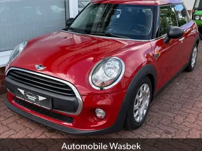 Gebraucht Mini ONE 102 PS (75 kW) 2015 Rot Kleinwagen