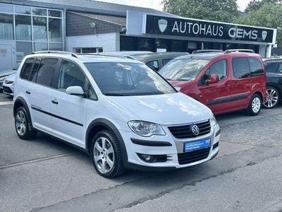 VW Touran Cross