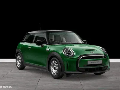 Gebraucht Mini Cooper SE 135 kW (184 PS) 2023 Grün Kleinwagen