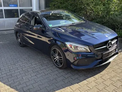Gebraucht Mercedes CLA220 AMG 170 PS (125 kW) 2017 Blau Coupé