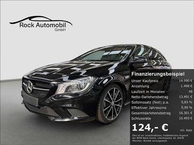 Kosmosschwarz metalliclack Gebraucht 2015 Mercedes CLA200 Urban Kombi | 14.990 € (Guter Preis)