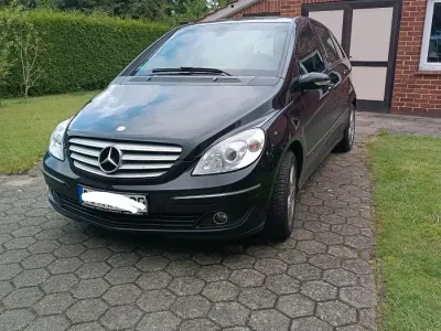 Gebraucht Mercedes B150 95 PS (69 kW) 2007 Schwarz Van / Kleinbus