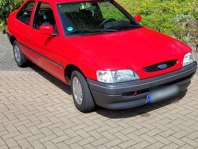 gebraucht Ford Escort CLX