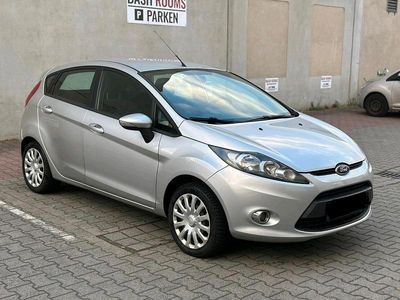 Gebraucht Ford Fiesta 2012 Silber Kleinwagen
