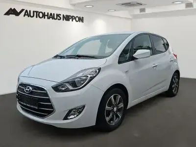 Gebraucht Hyundai ix20 Space 125 PS (91 kW) 2019 Polar white Kleinwagen