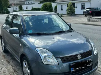 Gebraucht Suzuki Swift Comfort 92 PS (67 kW) 2007 Grau Kleinwagen