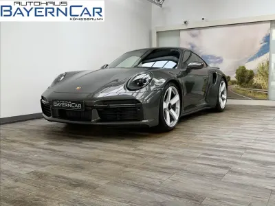 Gebraucht Porsche 992 650 PS (478 kW) 2025 Aventuringrünmetallic Coupé