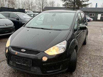 Second-hand Ford S-MAX Trend 145 CP (106 kW) 2010 Negru Monovolum