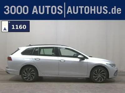 Gebraucht VW Golf VIII Life 150 PS (110 kW) 2022 Silber Limousine